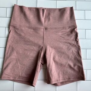 Vuori clean elevation shorty bike shorts small